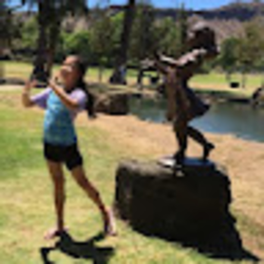 Meet your Posher, Kayla